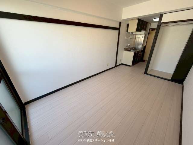 Claire Miyabi 3 One-Room Apartment for Rent in Naha, Okinawa - Thumbnail 3