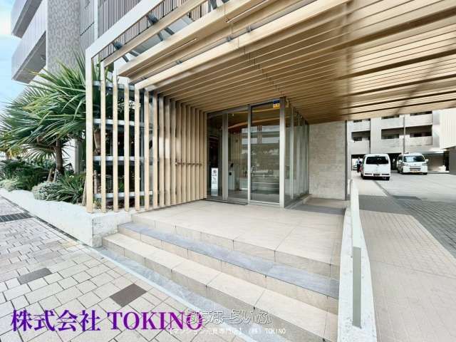 Premist Urasoe Minatogawa 3LDK Condo for Sale in Okinawa - Thumbnail 2