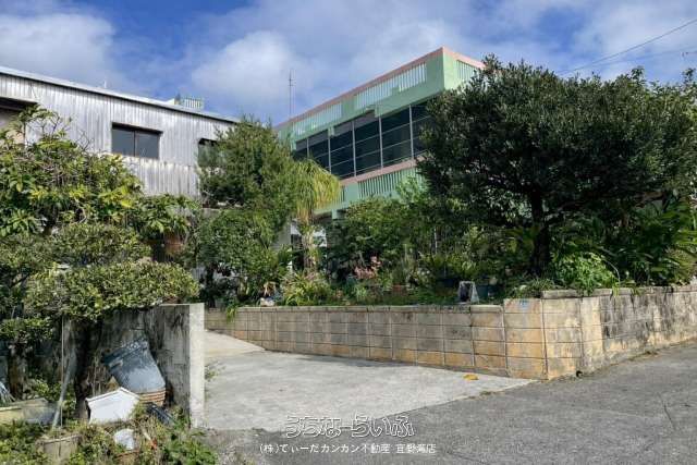 307.39 sqm Residential Land for Sale in Ginowan, Okinawa - Thumbnail 2