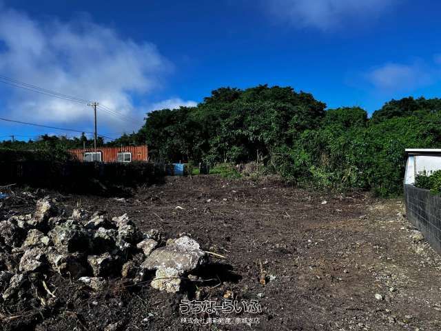 718m² Agricultural Land for Sale in Nanjo City, Okinawa - Thumbnail 3