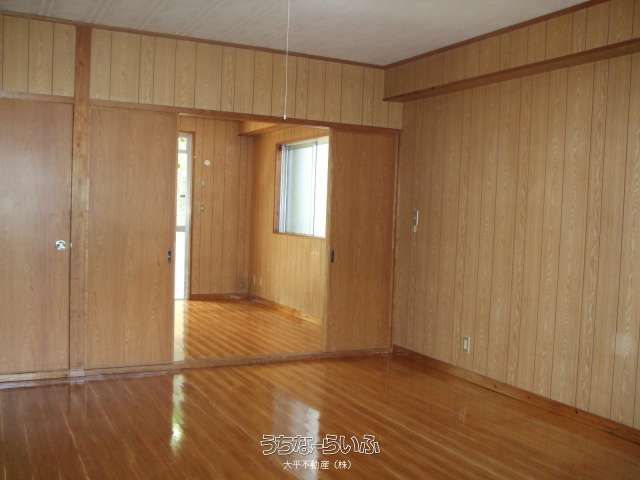 TM Mansion Taro 103: 3LDK Apartment for Rent in Urasoe, Okinawa - Thumbnail 3