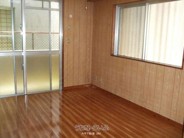 TM Mansion Taro 103: 3LDK Apartment for Rent in Urasoe, Okinawa - Thumbnail 2