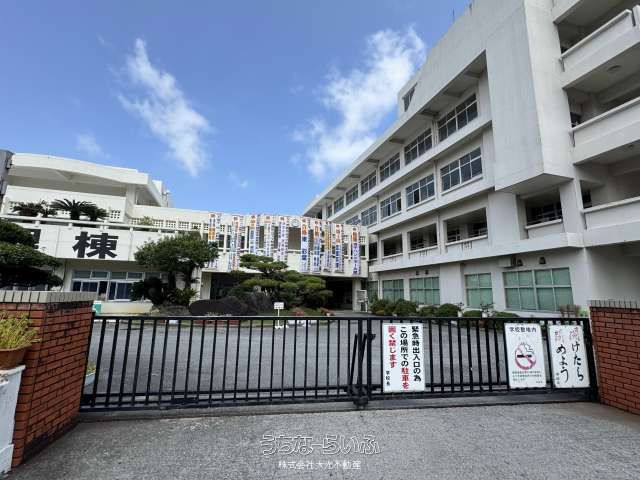 3-Story RC Family Home for Sale in Urasoe, Okinawa - Thumbnail 3