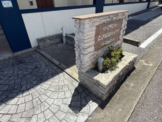 Okinawa City Apartment Building for Sale - 4.81% Yield - Thumbnail 3