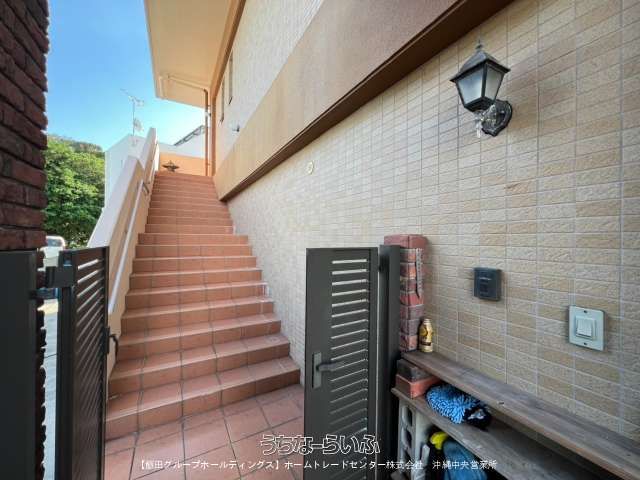 Shop-Residence for Sale in Itoman, Okinawa with 2 Rented Units - Thumbnail 3