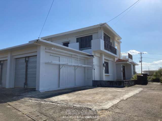 5LDK Renovated House with Solar & Warehouse in Miyakojima Irabu - Thumbnail 4
