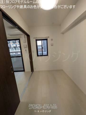 New 1LDK Apartment near Miebashi Station, Naha, Okinawa - Thumbnail 2