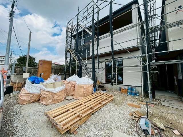 New 4LDK House for Sale in Yaeze, Okinawa - 2026 Build - Thumbnail 2