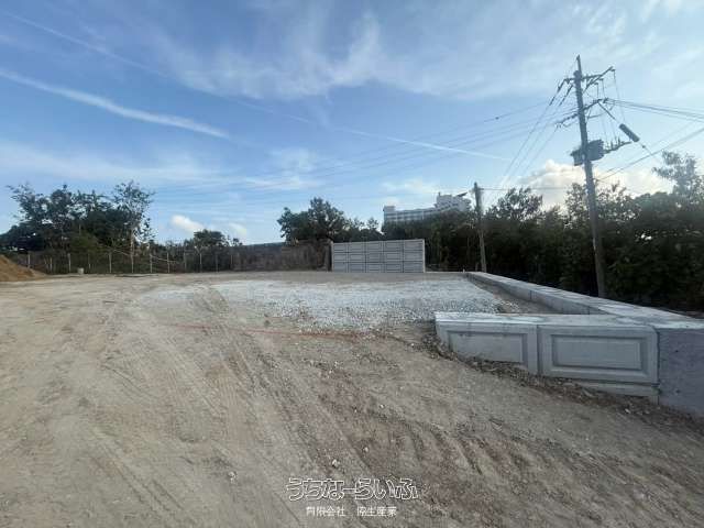 360m² Lease Land in Hiyagon, Okinawa City for Storage or Parking - Thumbnail 2