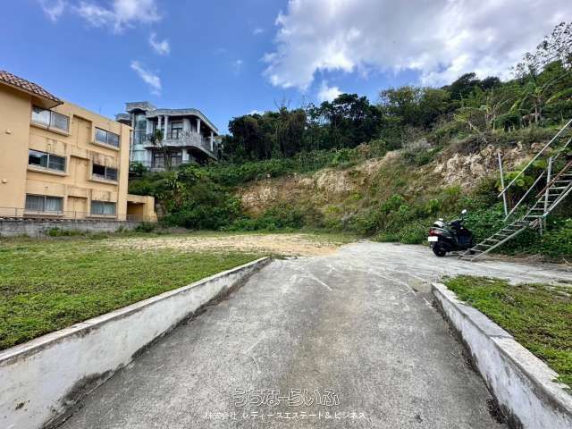 Land for Sale in Mashiki, Ginowan with West Coast Views - Image 1