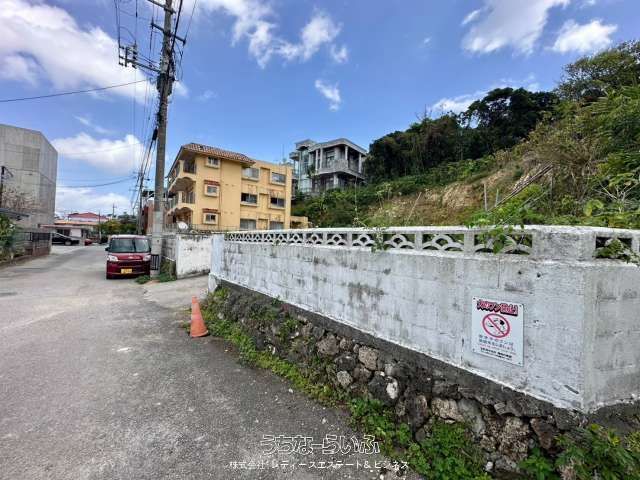 Land for Sale in Mashiki, Ginowan with West Coast Views - Thumbnail 2