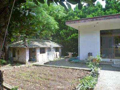 Spacious 2DK House with Large Garden in Sesoko, Motobu — Image 1, Motobu, Okinawa
