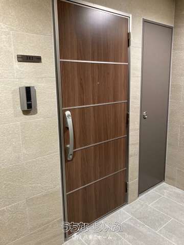Modern 2LDK Apartment for Rent in Ishigaki, Okinawa - Thumbnail 2