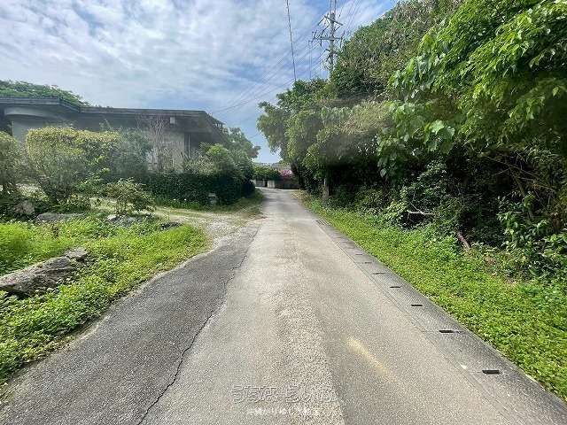 553m² Land in Motobu, Okinawa - Near Beach & Churaumi Aquarium - Thumbnail 4