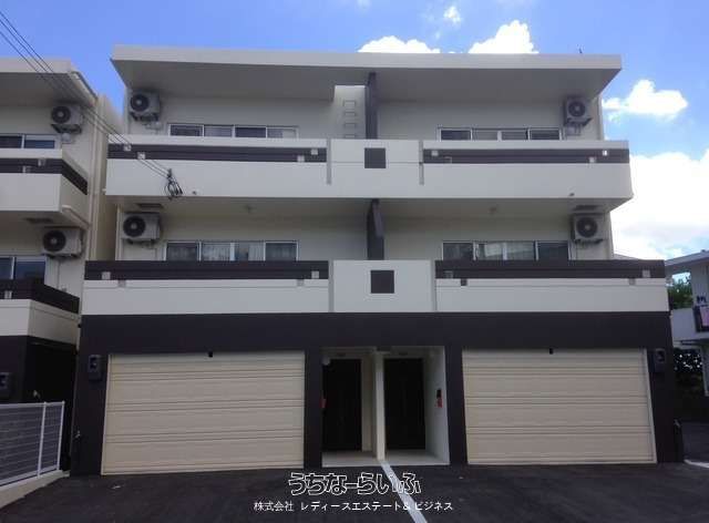 Okinawa City 3-Storey RC Investment Property with 5.8% Yield - Thumbnail 3
