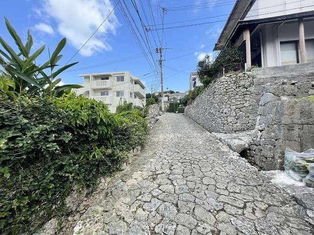 Land for Sale in Historic Shuri Kinjo District, Naha, Okinawa - Thumbnail 3