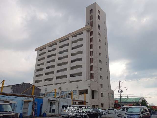 10-Story Apartment Building for Sale in Naha, Okinawa - 7.74% Yield - Thumbnail 3