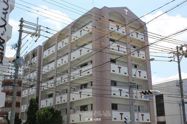 Charm T1 603: Port View Apartment for Rent in Naha, Okinawa - Thumbnail 2