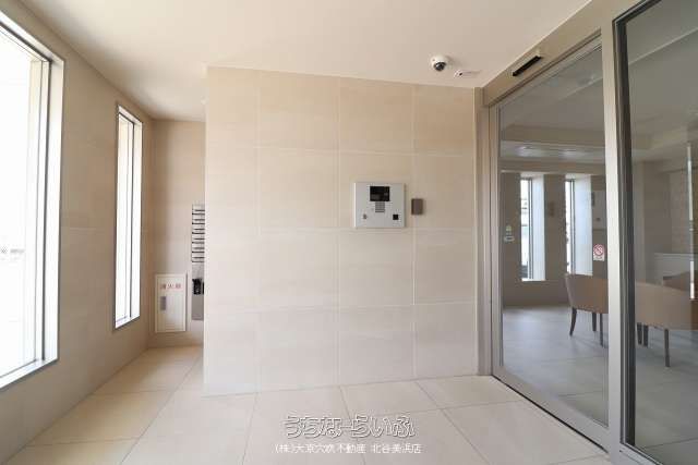 Bears Court Rycom Sun Hills 2LDK Apartment for Sale in Okinawa - Thumbnail 3