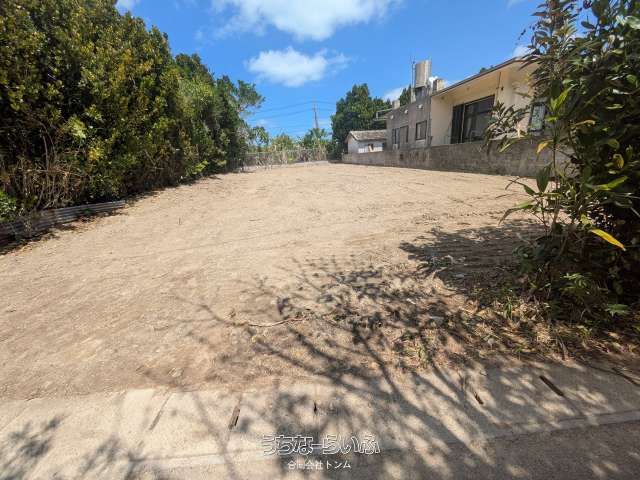 Affordable 411sqm Residential Land for Sale in Nago, Okinawa - Thumbnail 3