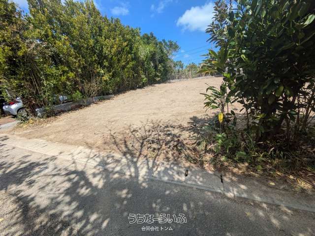 Affordable 411sqm Residential Land for Sale in Nago, Okinawa - Thumbnail 2