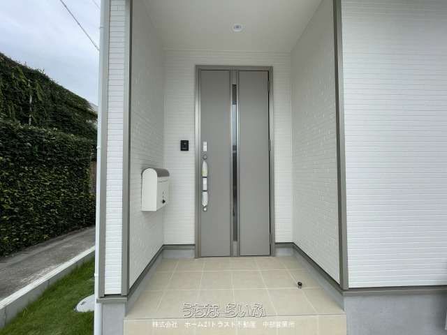 New 4LDK House for Sale in Haebaru, Okinawa - Thumbnail 2