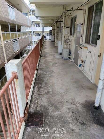Okinawa Highlands Airy Apartment for Rent in Ginowan City - Thumbnail 3