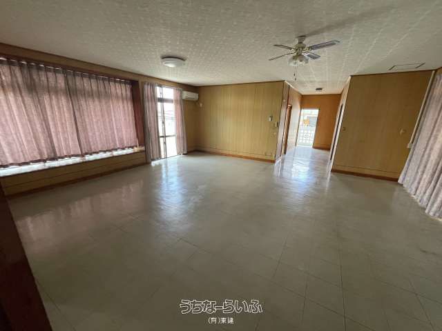 NS Mansion Unit 12: 3LDK Apartment for Rent in Yomitan, Okinawa - Thumbnail 3