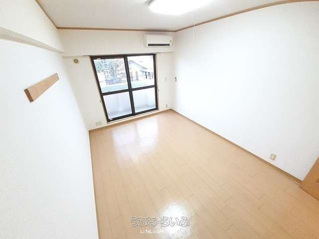 Sunlight Terrace 302: 1K Apartment for Rent in Naha, Okinawa - Thumbnail 4