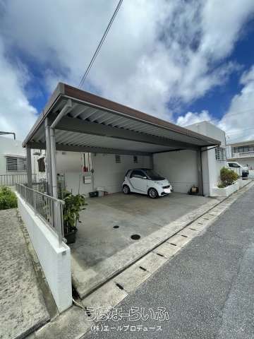 3LDK Single-Story RC House with Solar Panels for Sale in Yaese Town, Okinawa - Thumbnail 2