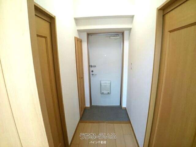 1R Apartment for Rent in Naha City, Okinawa - Near Asato Station - Thumbnail 3