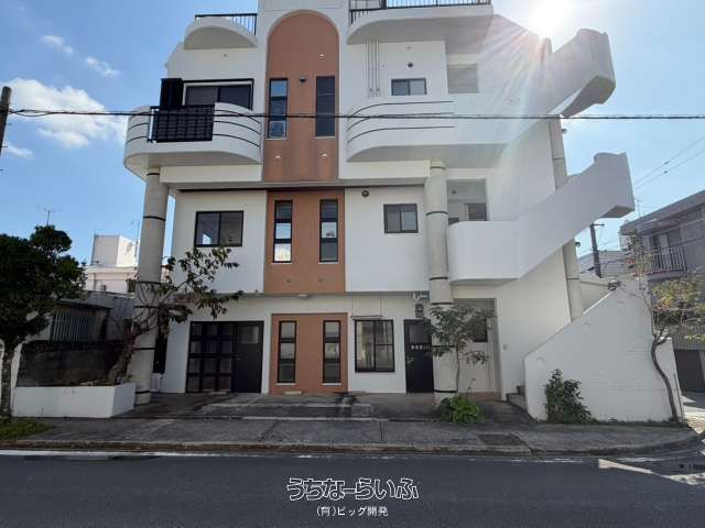 Maison M+ 2F: 4DK Apartment for Rent in Urasoe, Okinawa - Thumbnail 3