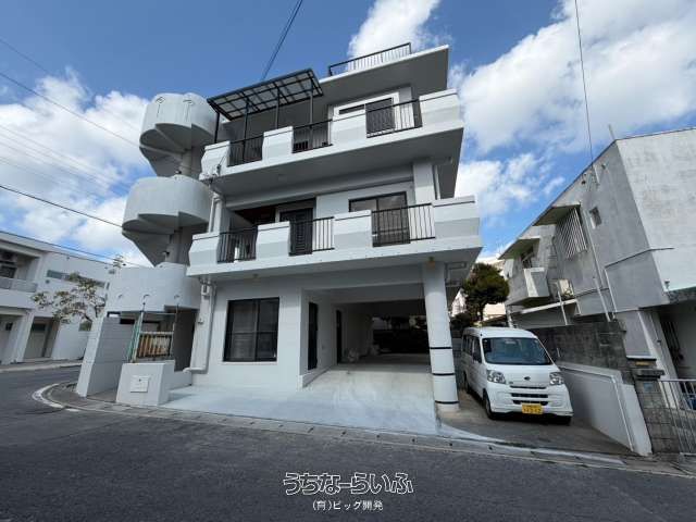 Maison M+ 2F: 4DK Apartment for Rent in Urasoe, Okinawa - Thumbnail 2
