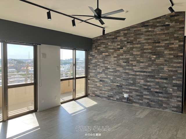 Renovated 2LDK Apartment Near Akamine Station, Naha - Thumbnail 4