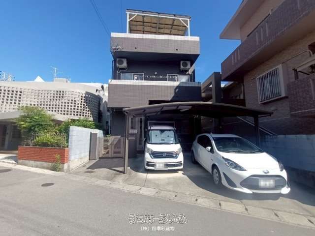 3LDK RC Family Home with Rooftop in Urasoe, Okinawa - Thumbnail 3