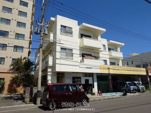 Rental Apartment in Otake Building, Ishigaki City, Okinawa - Thumbnail 2