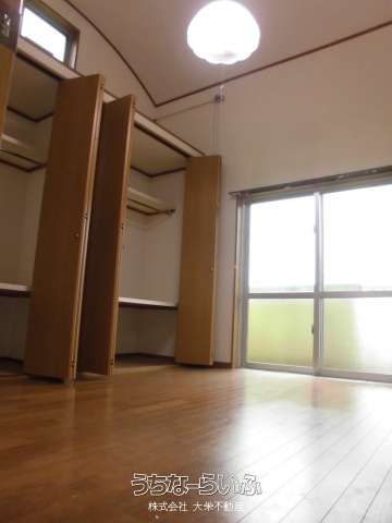 3DK Apartment for Rent in Onna Village, Okinawa with Free Parking - Thumbnail 3