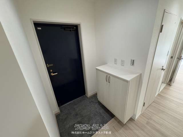 Renovated 3LDK Apartment for Sale in Urasoe, Okinawa - Thumbnail 3