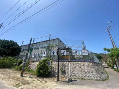 Land for sale in Tsuhako, Sashiki, Nanjō City / 178.51 m² / 54 tsubo / 18.55 million yen | Okinawa real estate information [Uchinaa Life] (t-5672-6230403-0427) — Image 1, Yonabaru, Okinawa