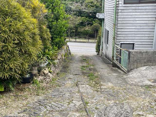 1838 sqm Land for Sale in Naha's Shuri Historical Area, Okinawa - Thumbnail 3