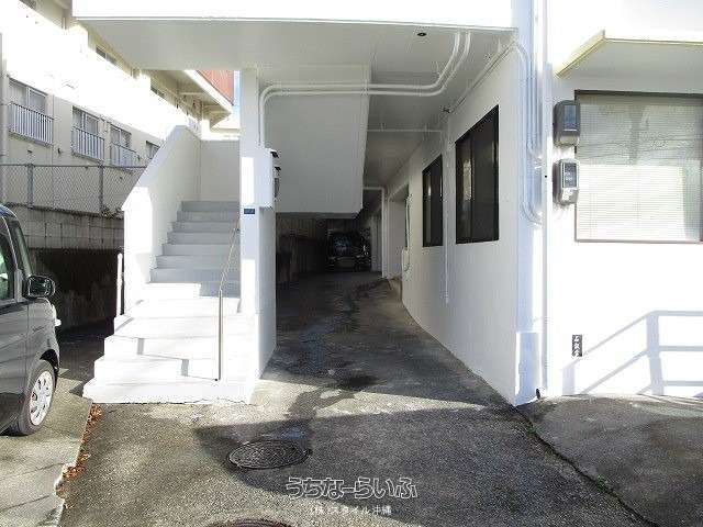 Renovated 1LDK Apartment for Rent in Ginowan City, Okinawa - Thumbnail 2