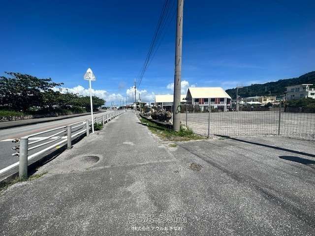 1 Billion Yen Land for Sale in Uruma, Okinawa - 1323.1 sqm - Thumbnail 3
