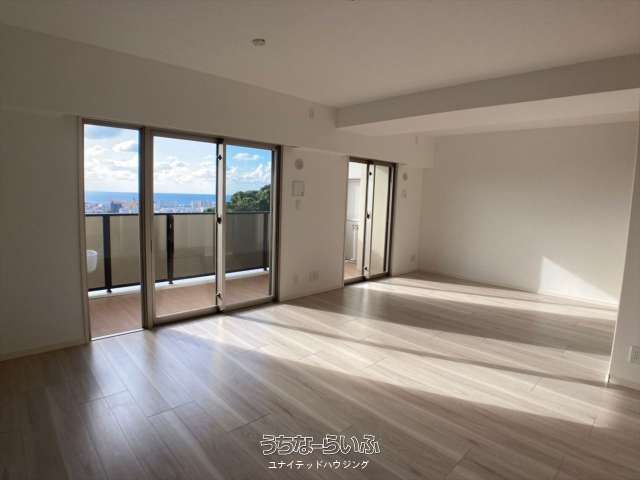 Alpha States Chatan Hills 2LDK Apartment with Ocean View for Sale - Thumbnail 3
