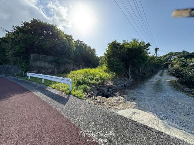 729 sqm Land for Sale in Nakijin Village, Okinawa - Thumbnail 3