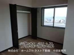 Claireben Minamiuehara 13B / Nakagusuku Village Minamiuehara / 70.36m² / 21.28 tsubo / 3LDK / Apartment for sale for 44 million yen | Okinawa real estate information [Uchinaa Life] (m-7811-8240604-0647) — Image 4, Nakagusuku, Okinawa