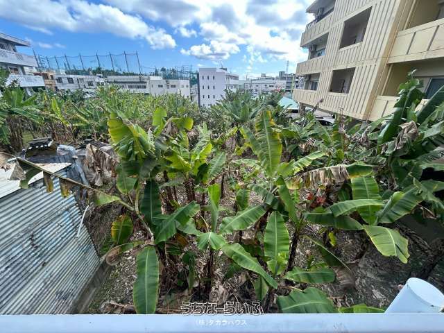 441.35 sqm Residential Land for Sale in Urasoe, Okinawa - Thumbnail 3