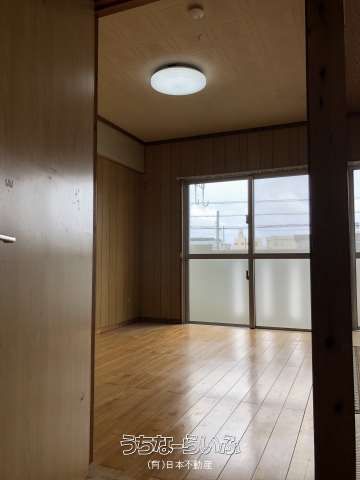 Maison Momohara 303: Spacious 2LDK Apartment for Rent in Ginowan - Thumbnail 2