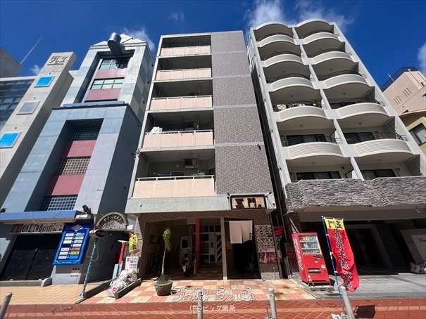Copper Cerro 302 Apartment for Rent in Naha, Okinawa - Thumbnail 3