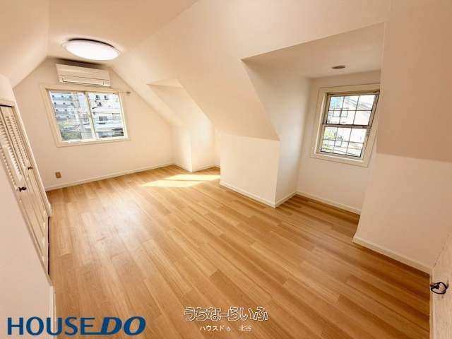 Shop with 3LDK Residence for Sale in Chatan, Okinawa - Thumbnail 2