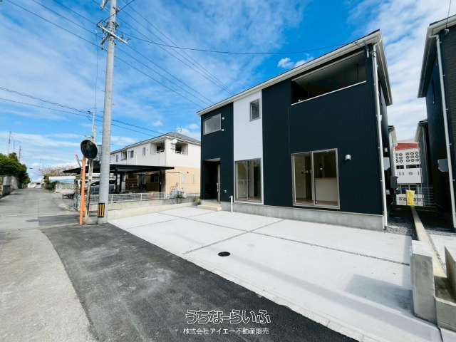 New 4LDK House for Sale in Yaese Town, Okinawa - Thumbnail 2